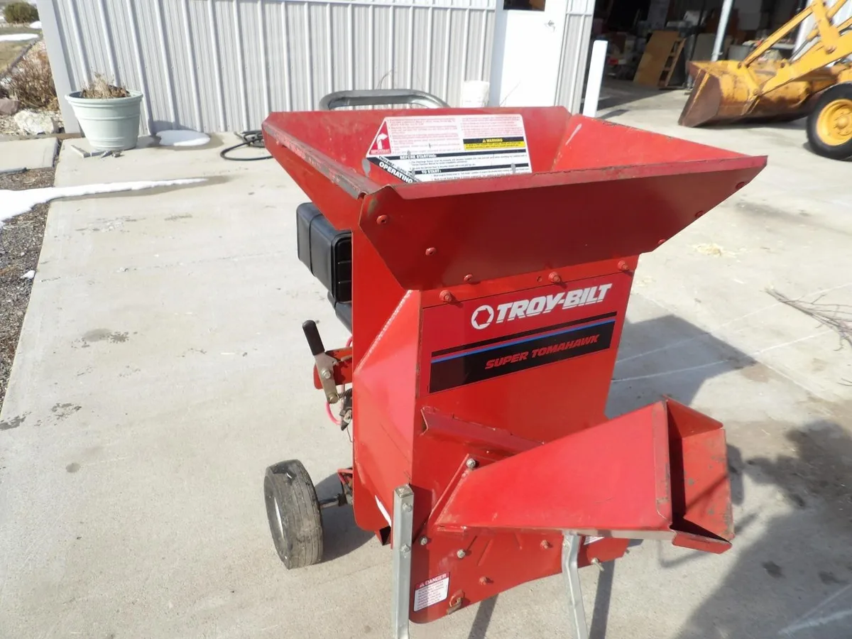 troybilt super tomahawk chipper